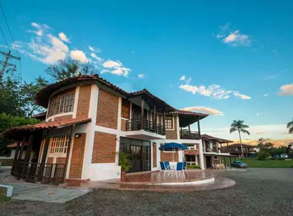 Finca Hotel Casa Nostra, Villa Manuela 金巴亚 外观 照片